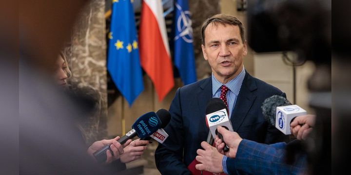 Sikorski odpowiada Zełenskiemu: Polska przekazała Ukrainie „więcej czołgów niż Stany Zjednoczone, Niemcy, Francja, Wielka Brytania razem